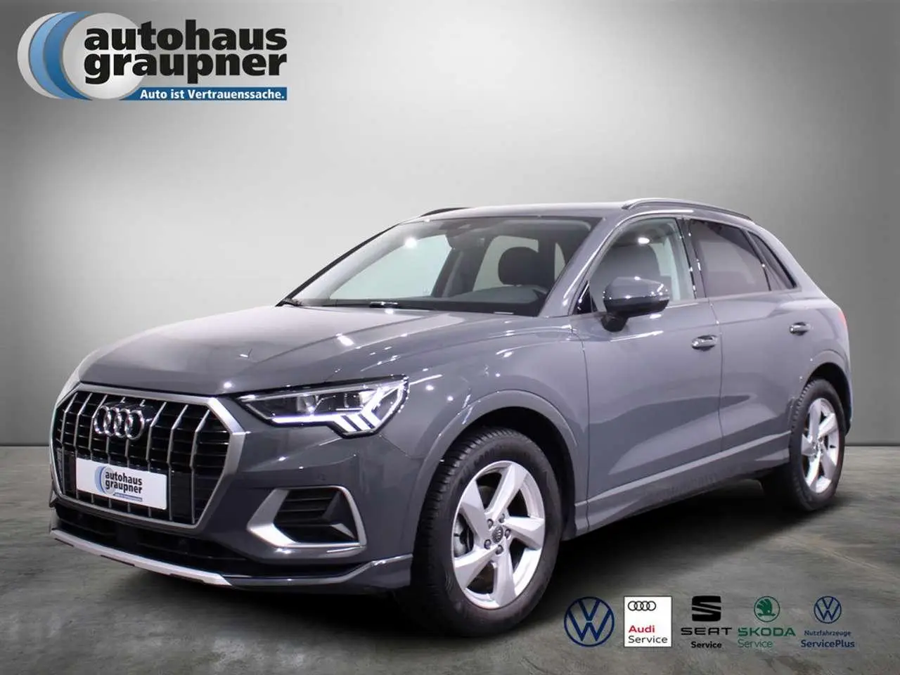 Photo 1 : Audi Q3 2020 Essence