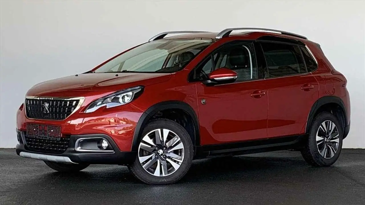 Photo 1 : Peugeot 2008 2018 Petrol