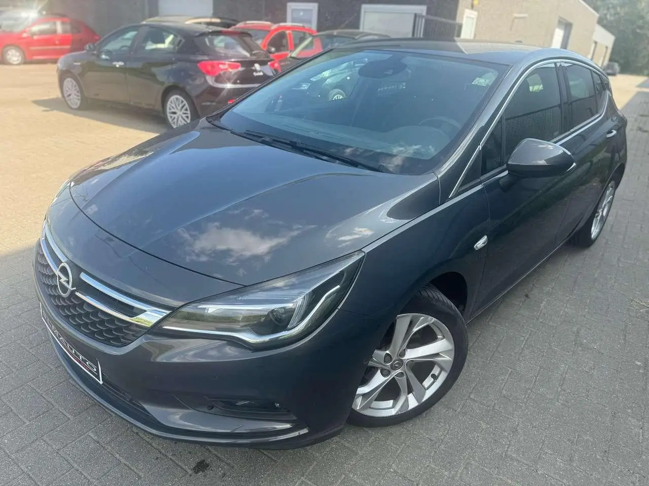 Photo 1 : Opel Astra 2016 Essence