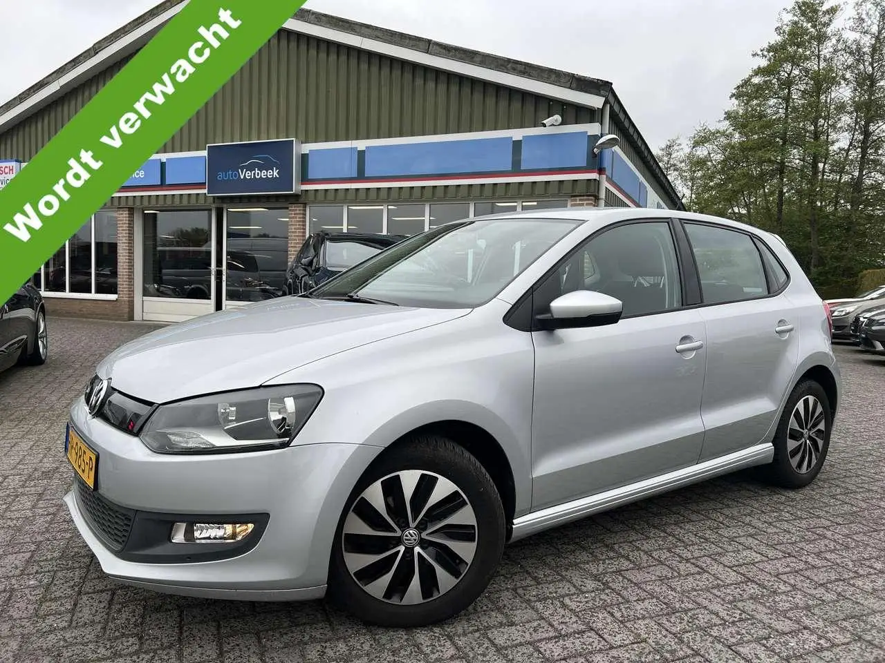 Photo 1 : Volkswagen Polo 2015 Petrol