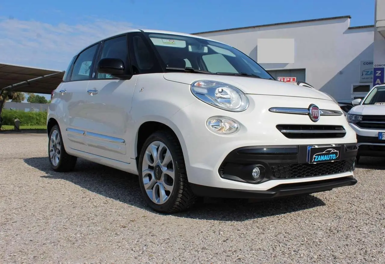 Photo 1 : Fiat 500l 2019 Essence