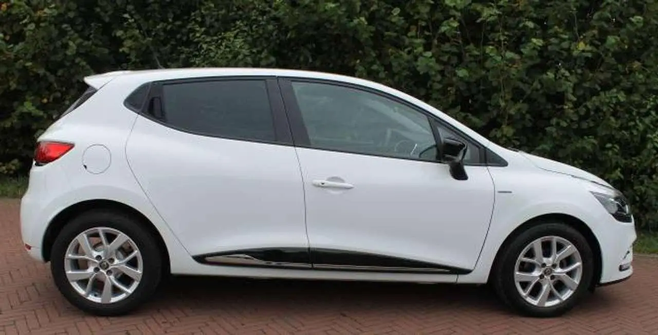 Photo 1 : Renault Clio 2019 Petrol