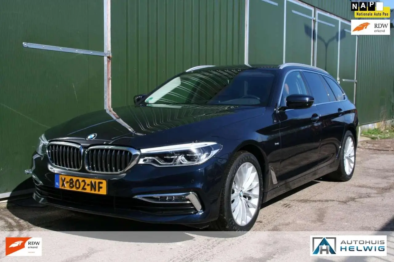 Photo 1 : Bmw Serie 5 2018 Petrol