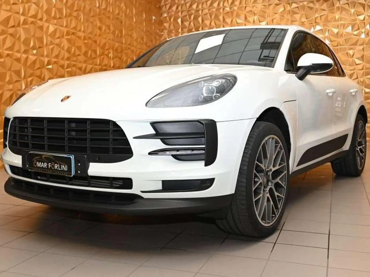 Photo 1 : Porsche Macan 2021 Petrol