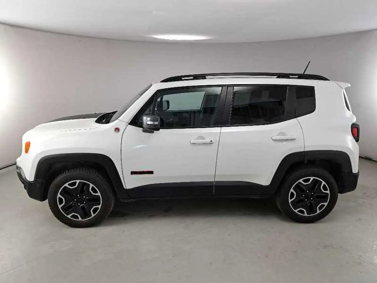 Photo 1 : Jeep Renegade 2016 Diesel