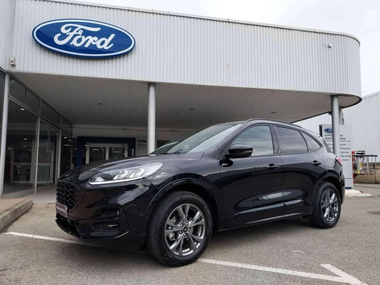 Photo 1 : Ford Kuga 2023 Autres