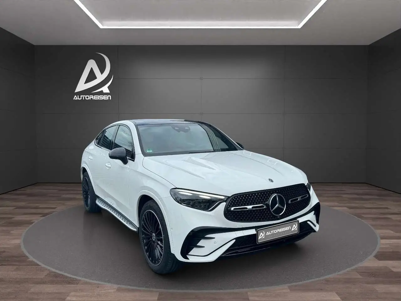 Photo 1 : Mercedes-benz Classe Glc 2024 Essence