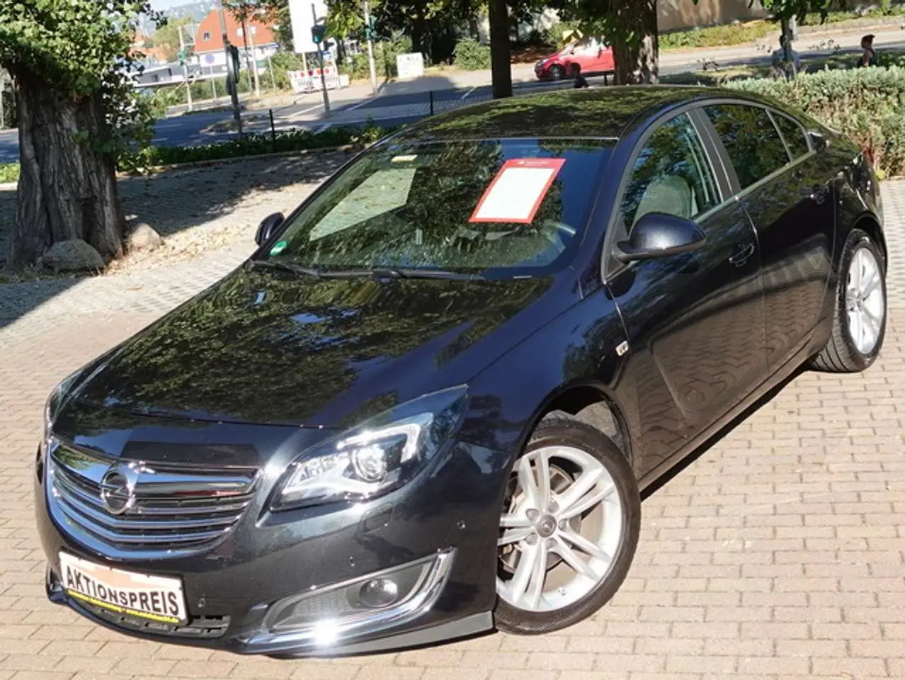 Photo 1 : Opel Insignia 2014 Petrol