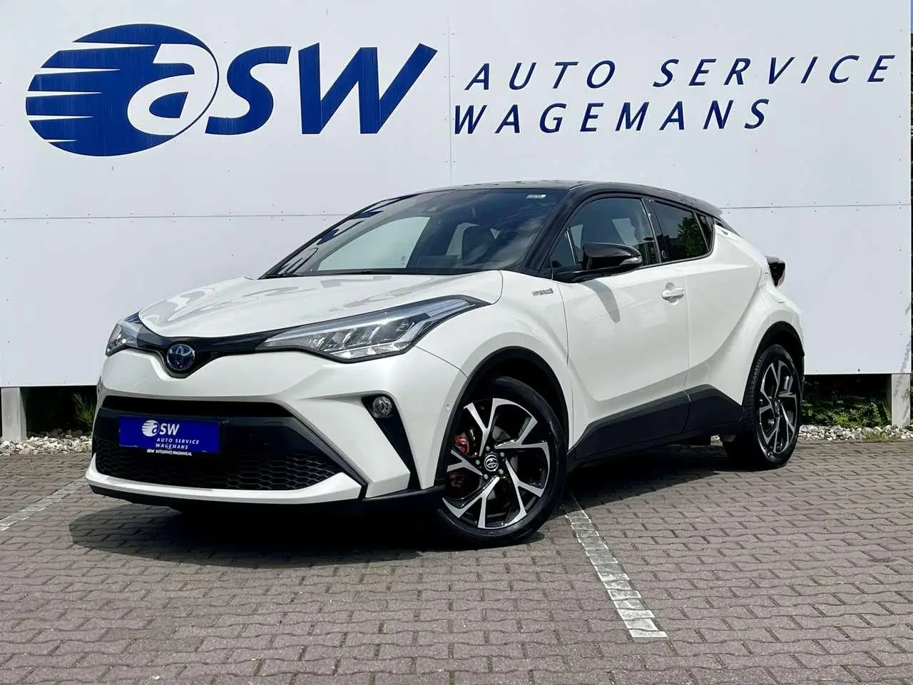 Photo 1 : Toyota C-hr 2020 Hybrid