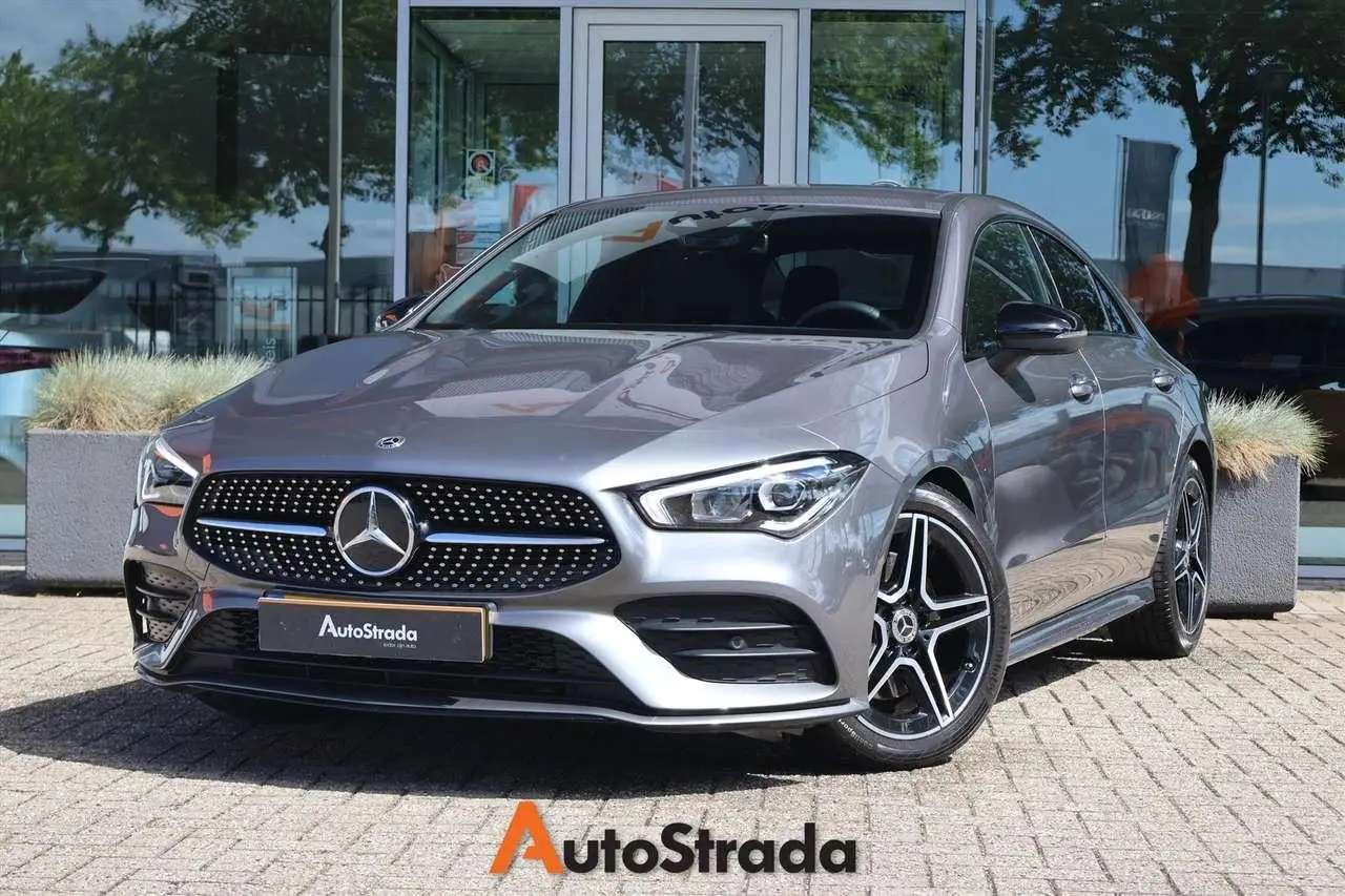 Photo 1 : Mercedes-benz Classe Cla 2020 Petrol