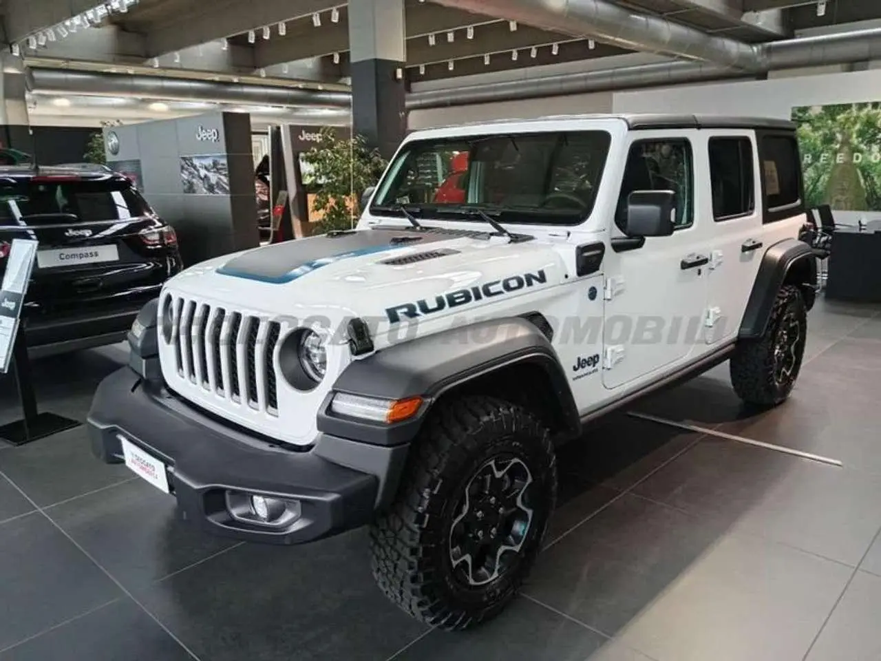 Photo 1 : Jeep Wrangler 2023 Hybrid