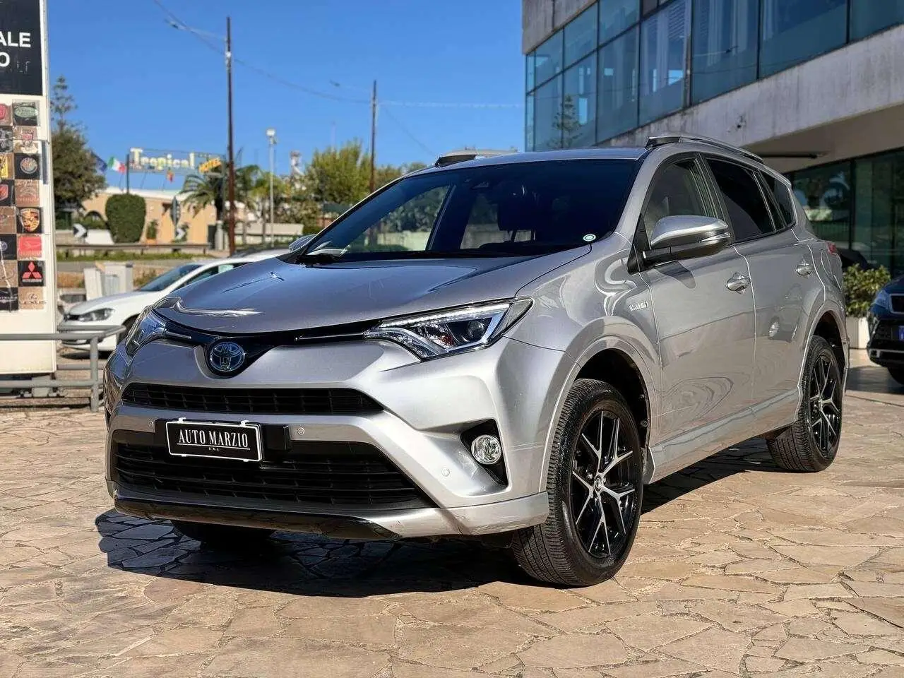 Photo 1 : Toyota Rav4 2017 Hybride