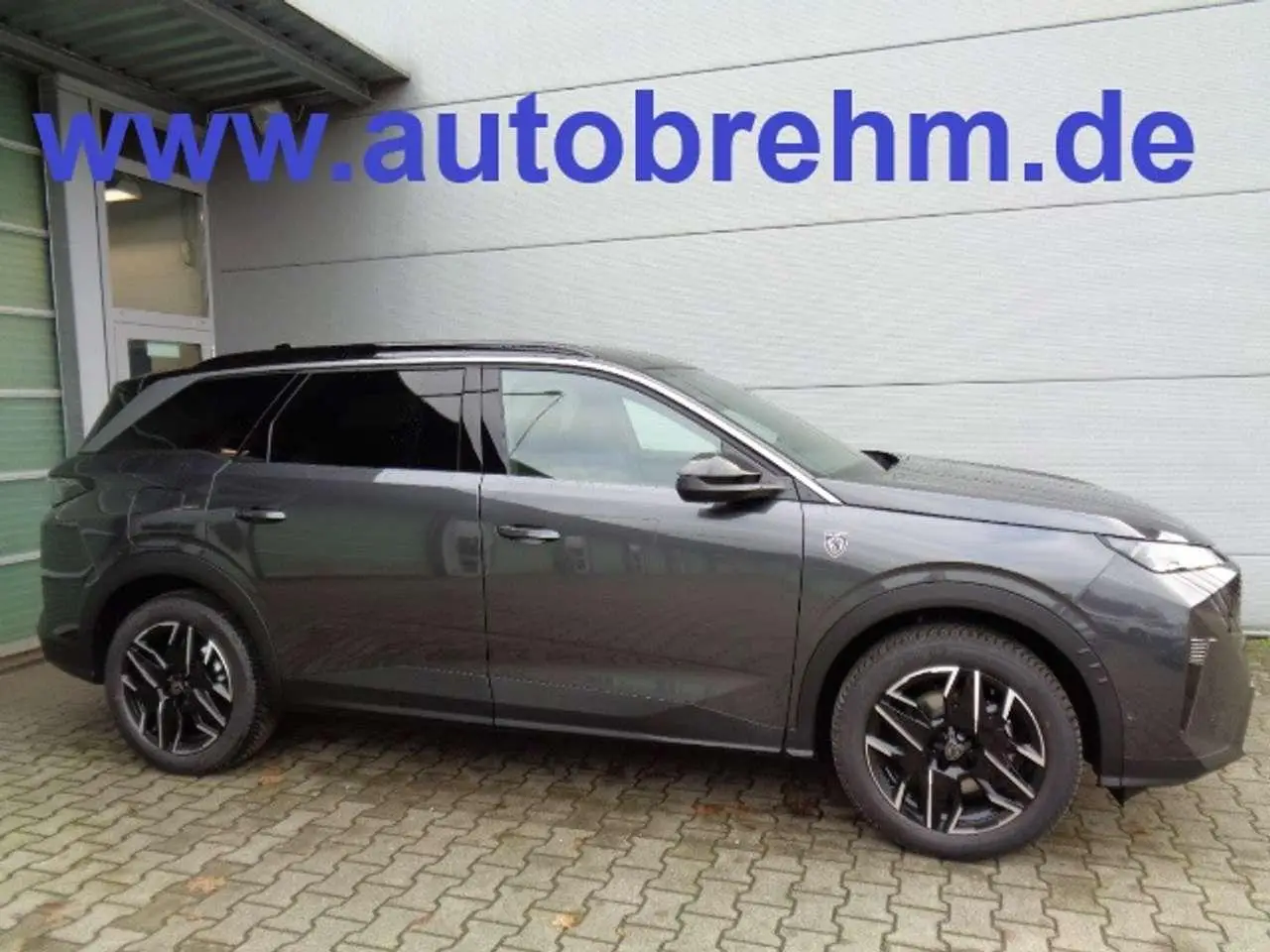 Photo 1 : Peugeot 5008 2024 Hybrid