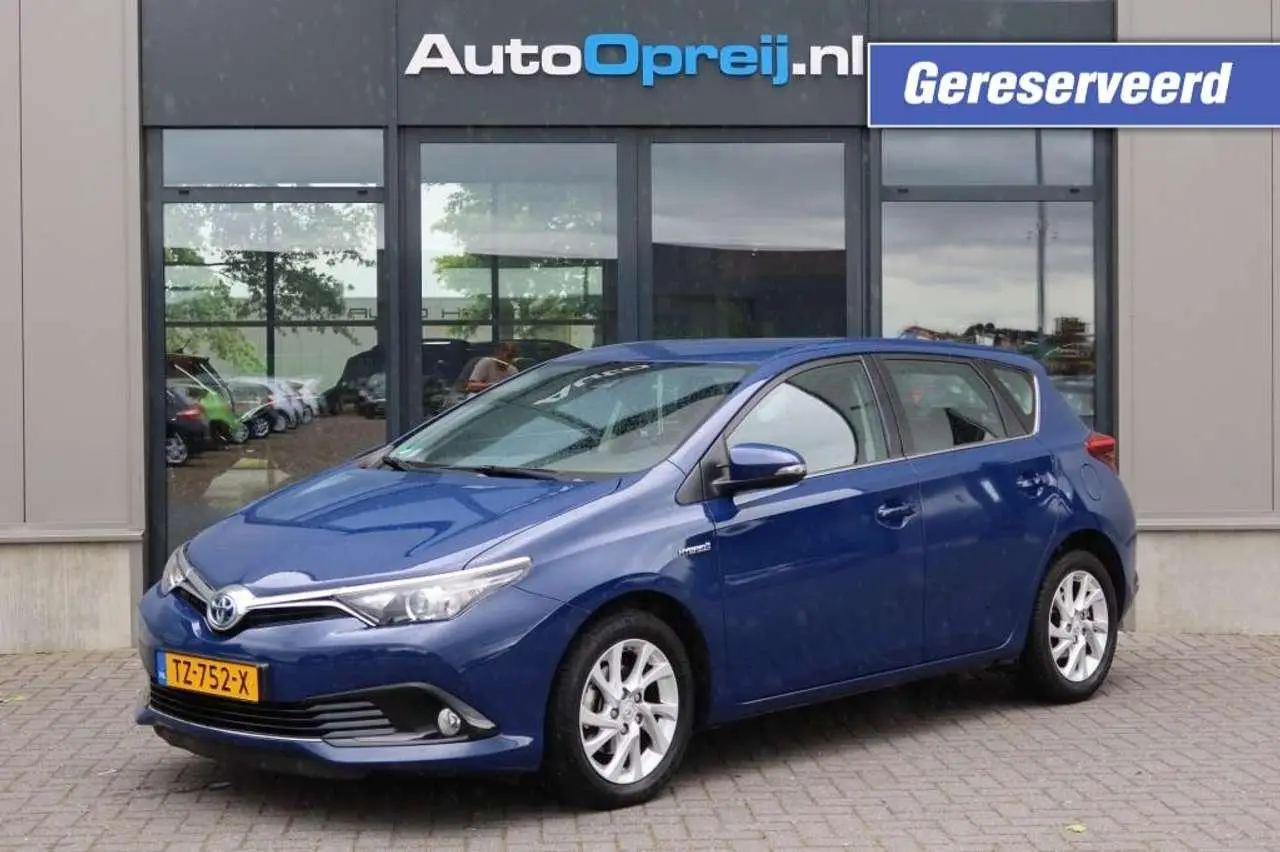 Photo 1 : Toyota Auris 2018 Hybrid