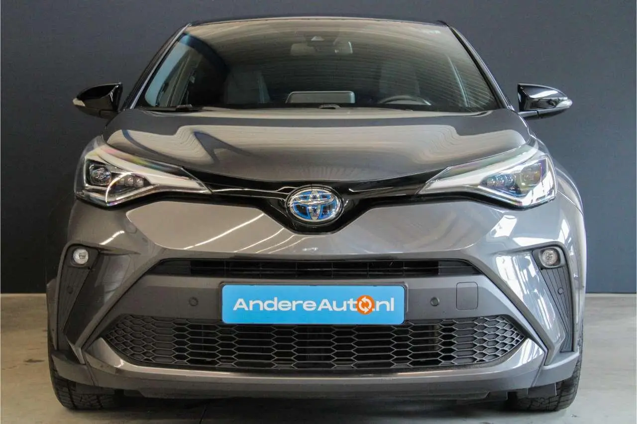 Photo 1 : Toyota C-hr 2020 Hybrid