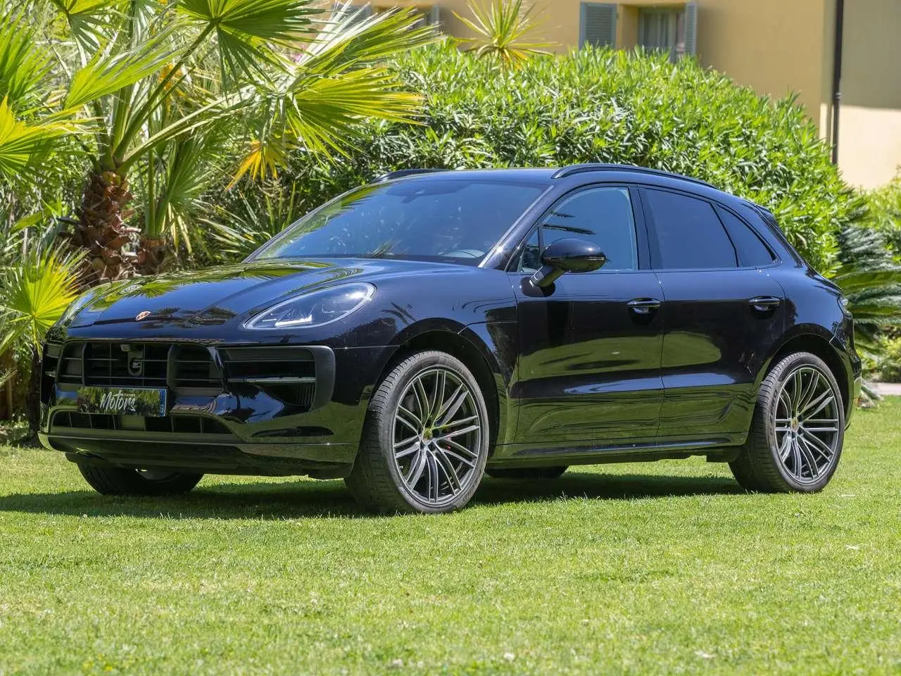 Photo 1 : Porsche Macan 2021 Essence