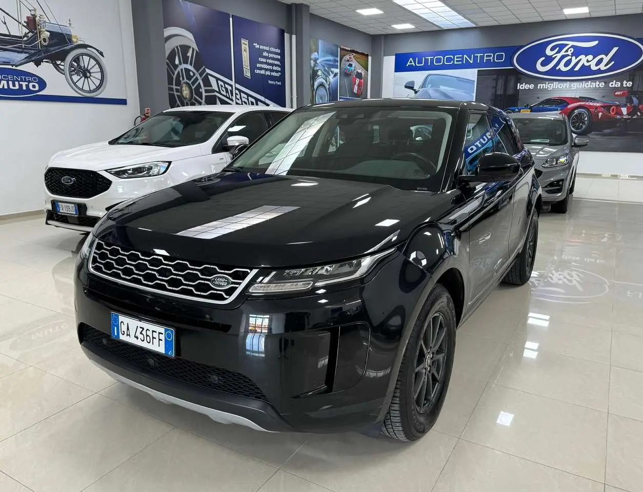 Photo 1 : Land Rover Range Rover Evoque 2020 Hybride