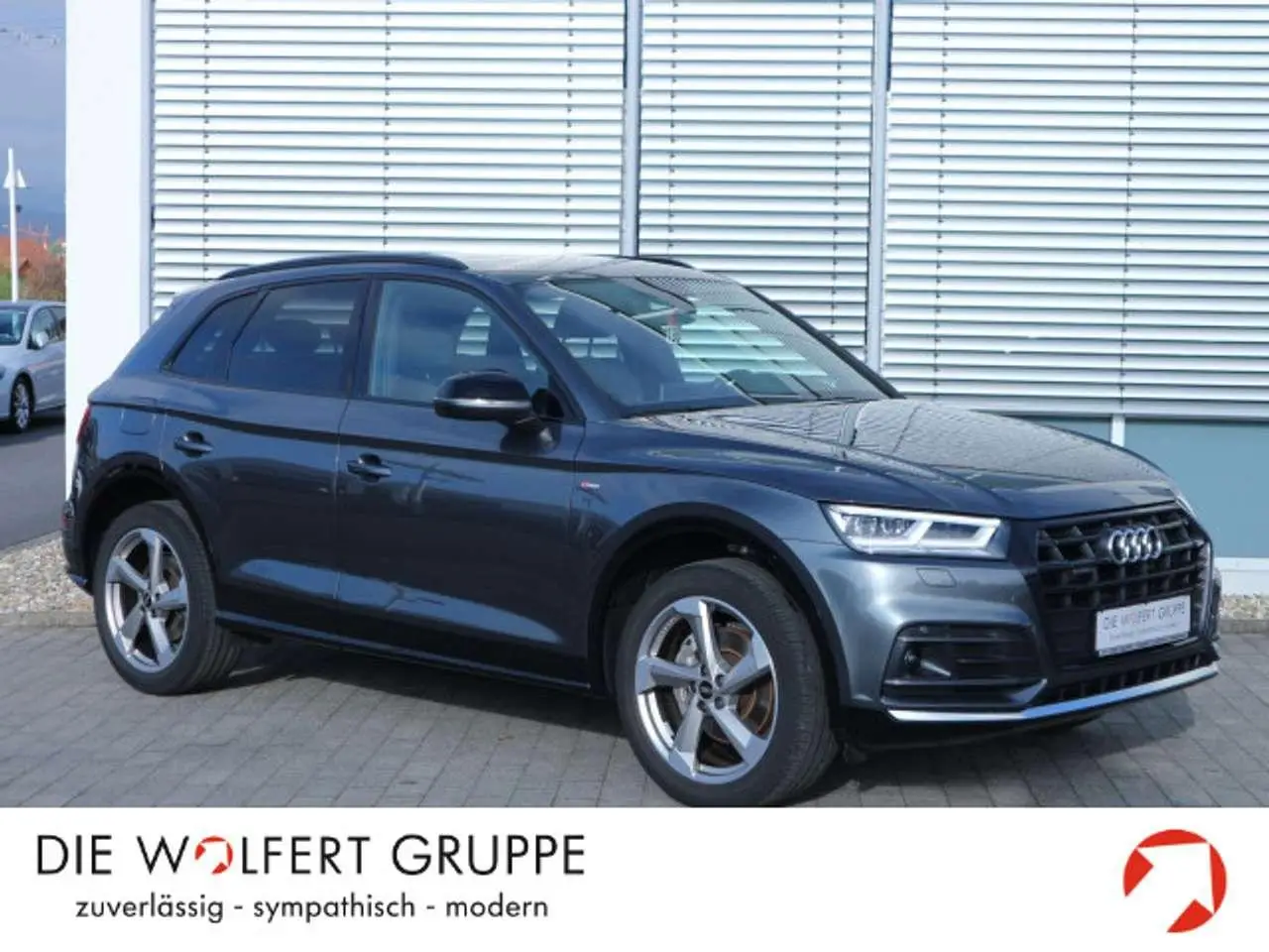 Photo 1 : Audi Q5 2020 Diesel