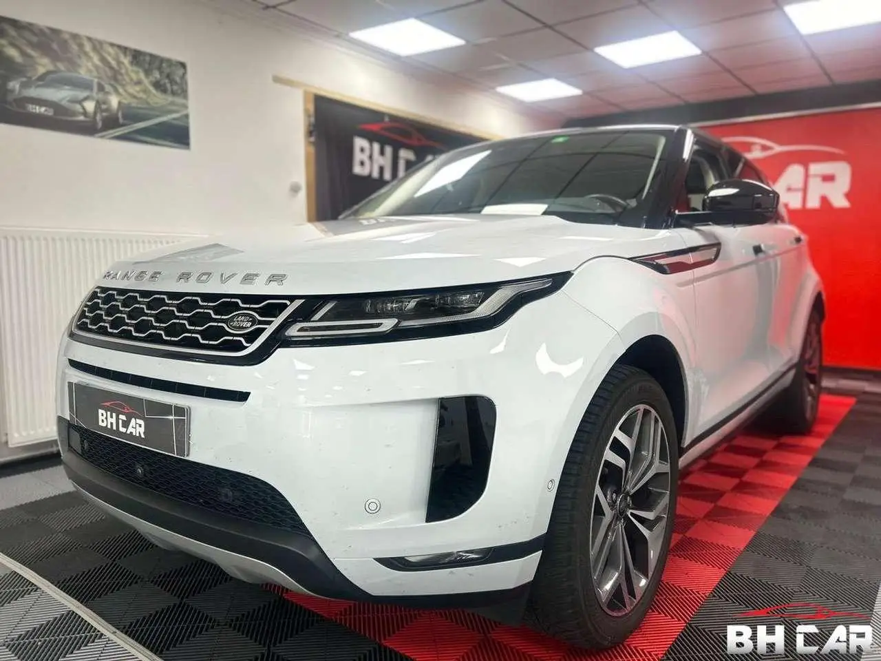 Photo 1 : Land Rover Range Rover Evoque 2021 Hybrid