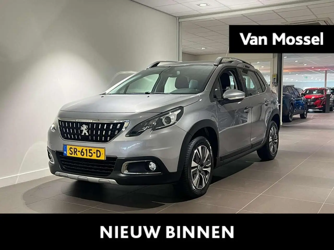 Photo 1 : Peugeot 2008 2017 Petrol