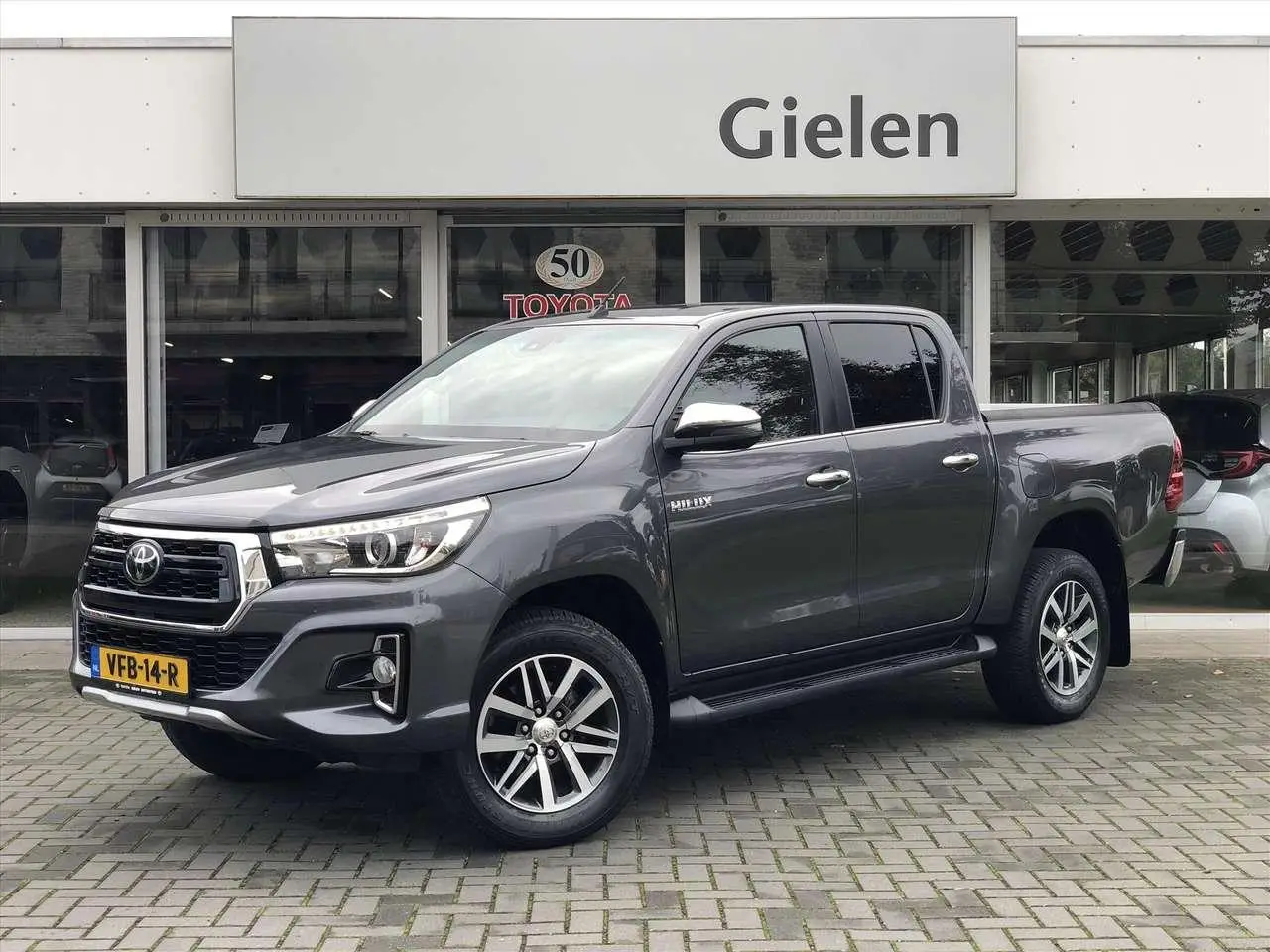 Photo 1 : Toyota Hilux 2020 Diesel