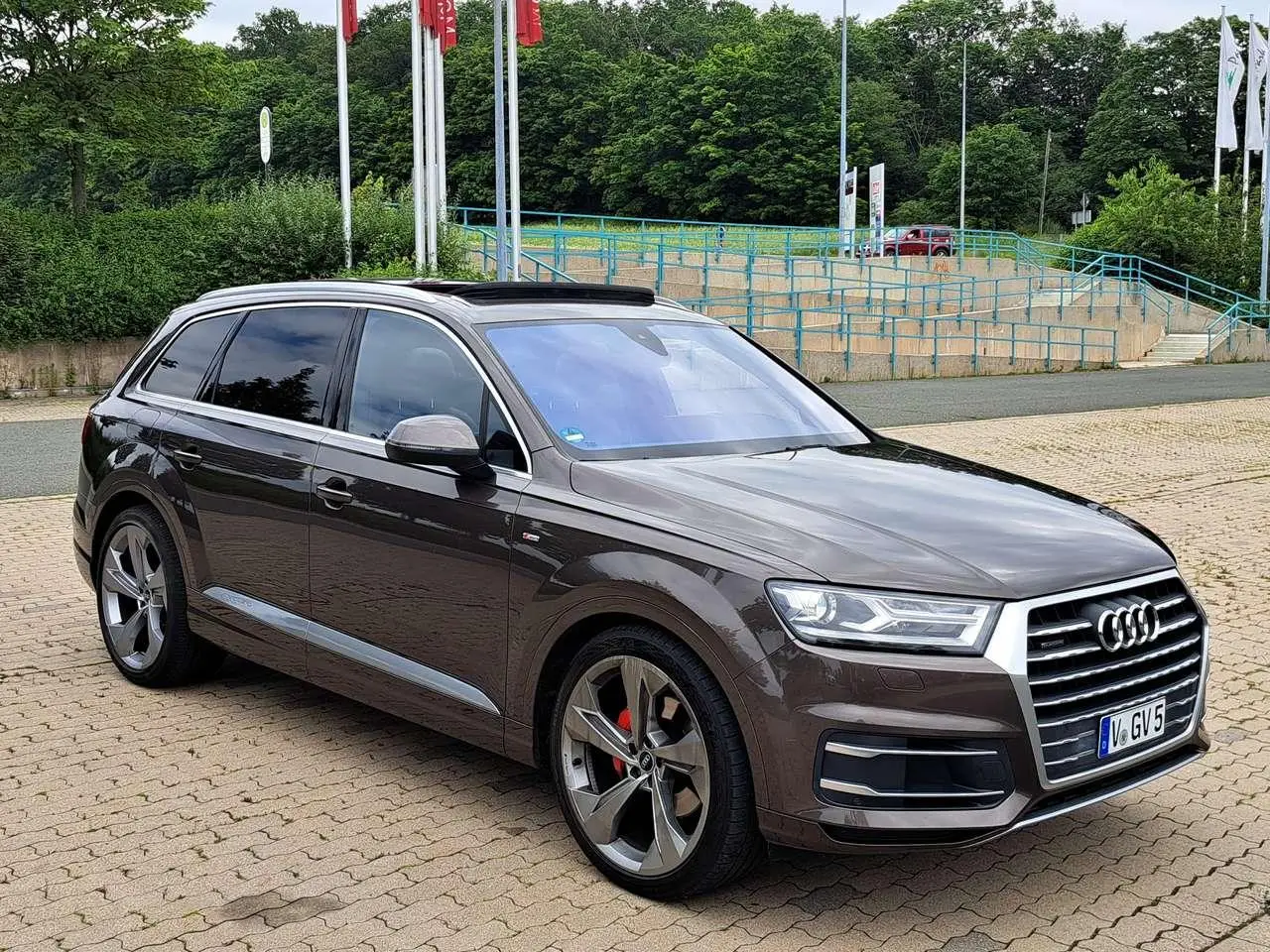 Photo 1 : Audi Q7 2015 Diesel