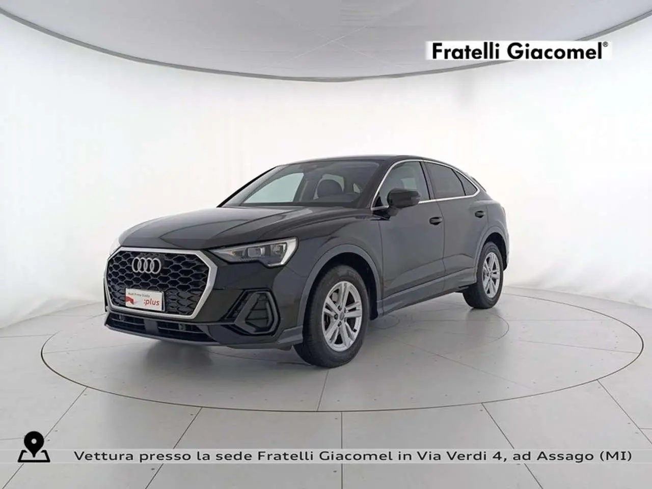 Photo 1 : Audi Q3 2020 Hybrid