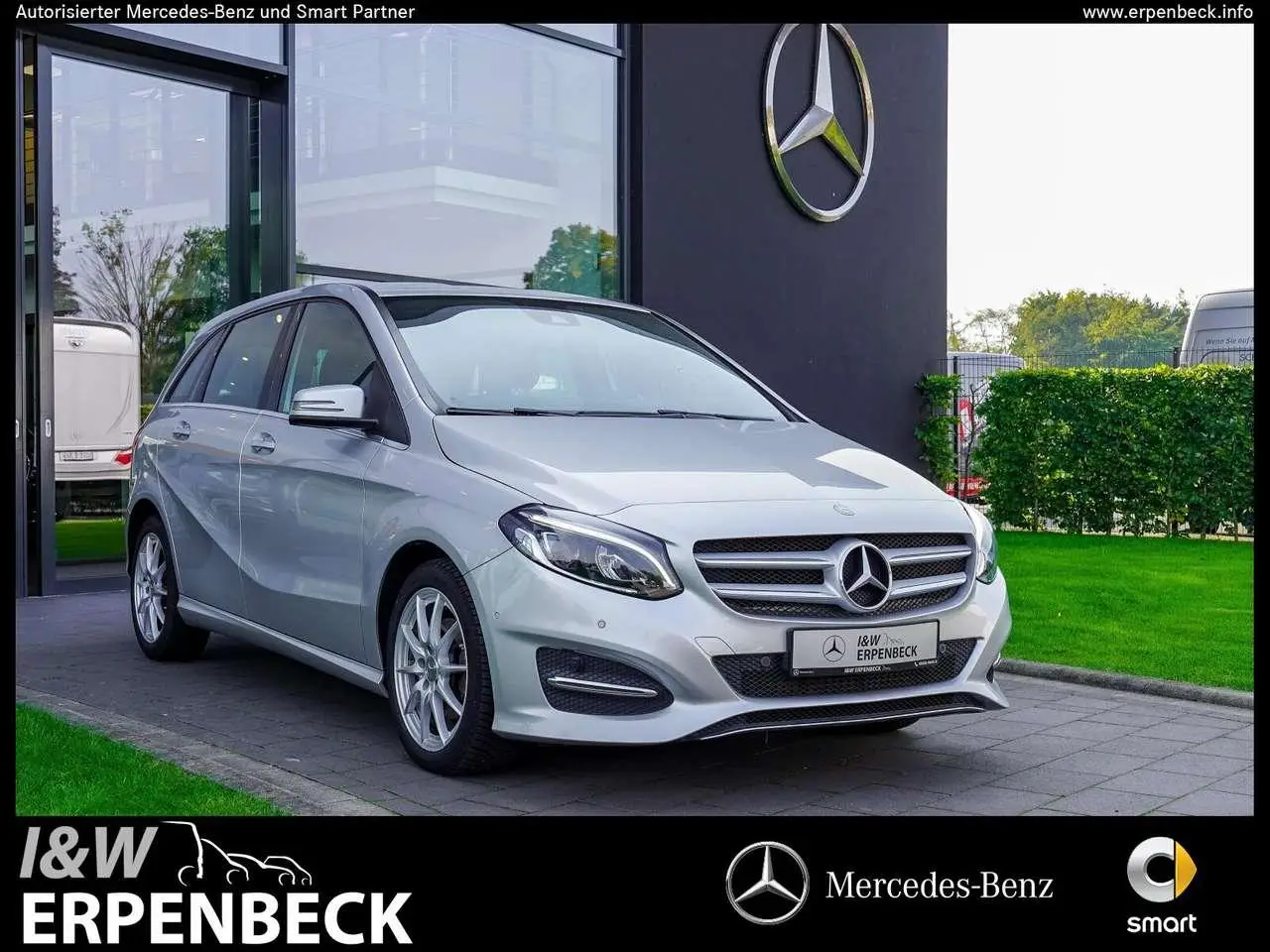 Photo 1 : Mercedes-benz Classe B 2015 Petrol