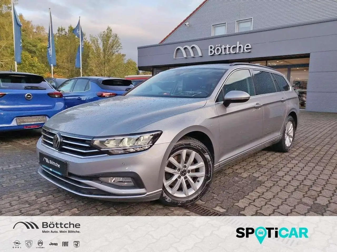 Photo 1 : Volkswagen Passat 2023 Petrol