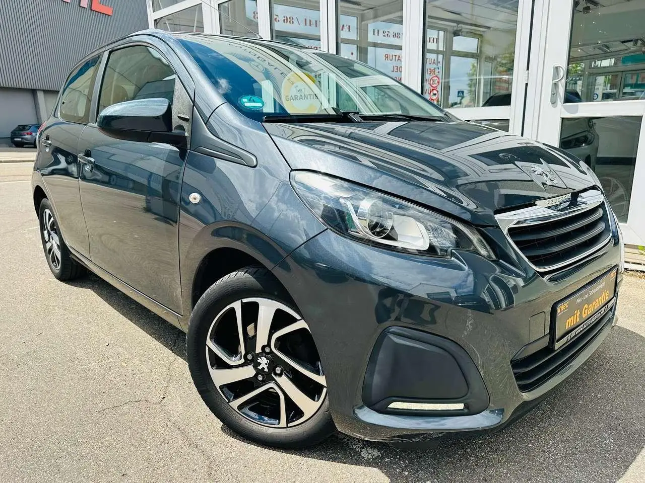 Photo 1 : Peugeot 108 2015 Petrol