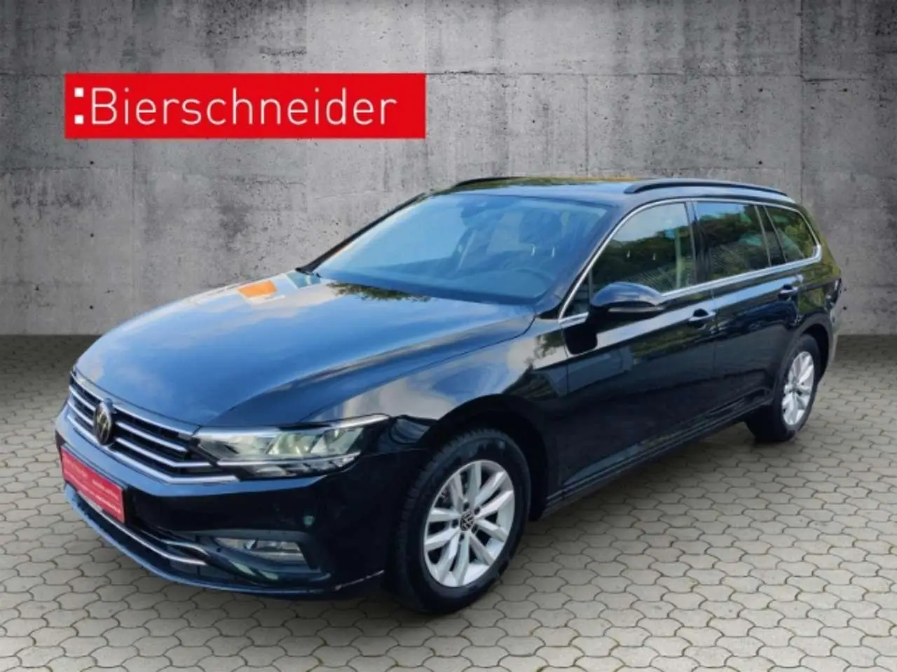 Photo 1 : Volkswagen Passat 2024 Essence