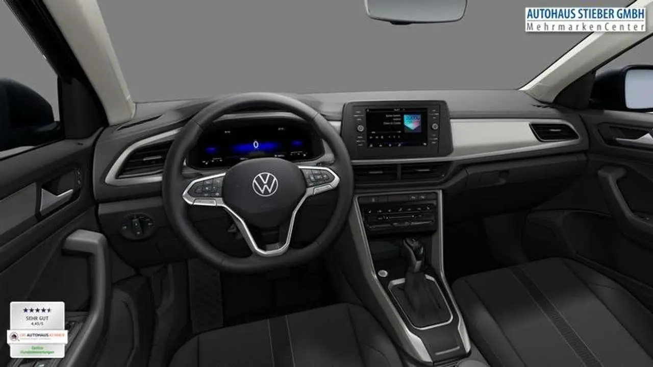 Photo 1 : Volkswagen T-roc 2024 Petrol