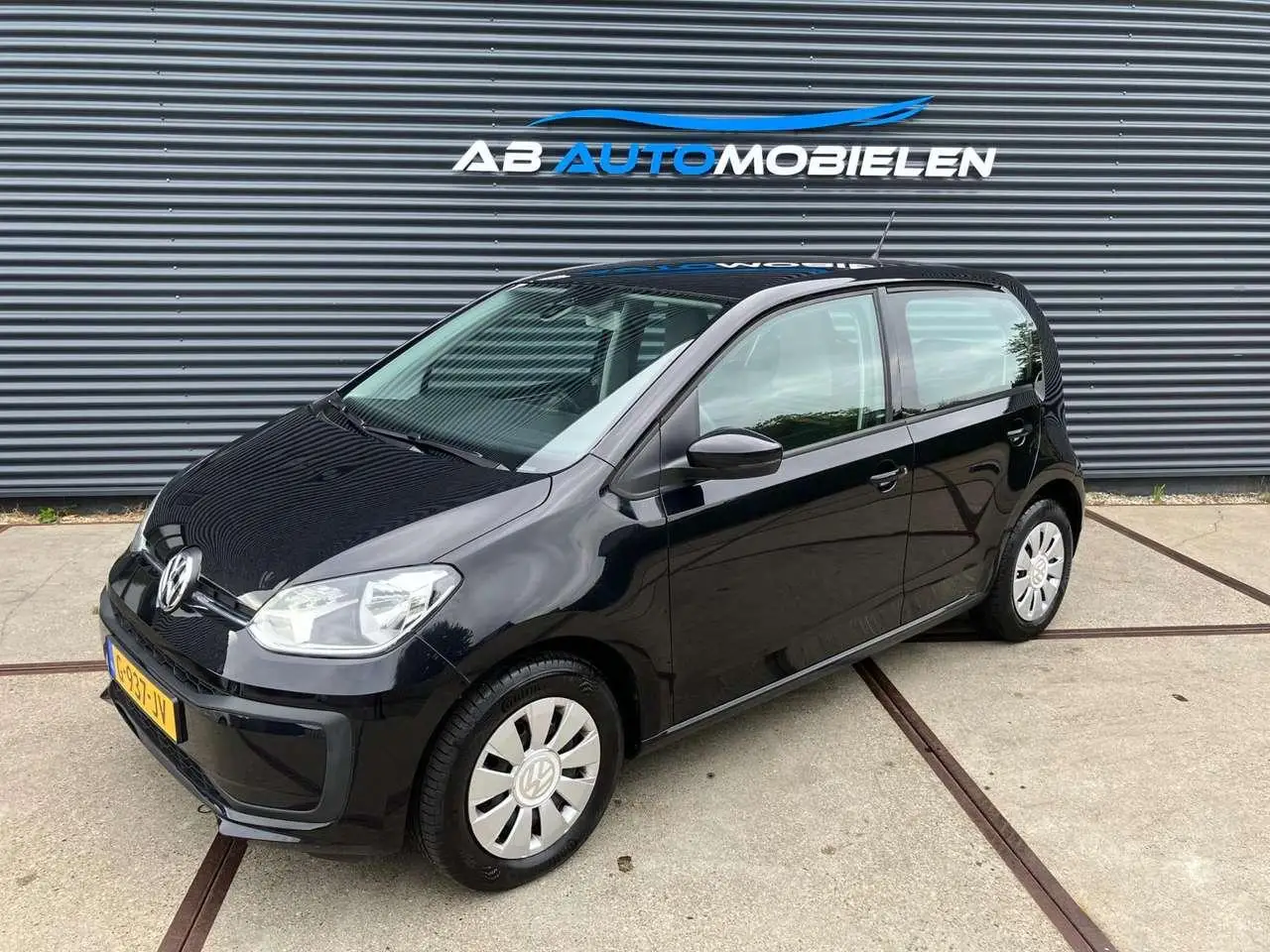 Photo 1 : Volkswagen Up! 2019 Essence