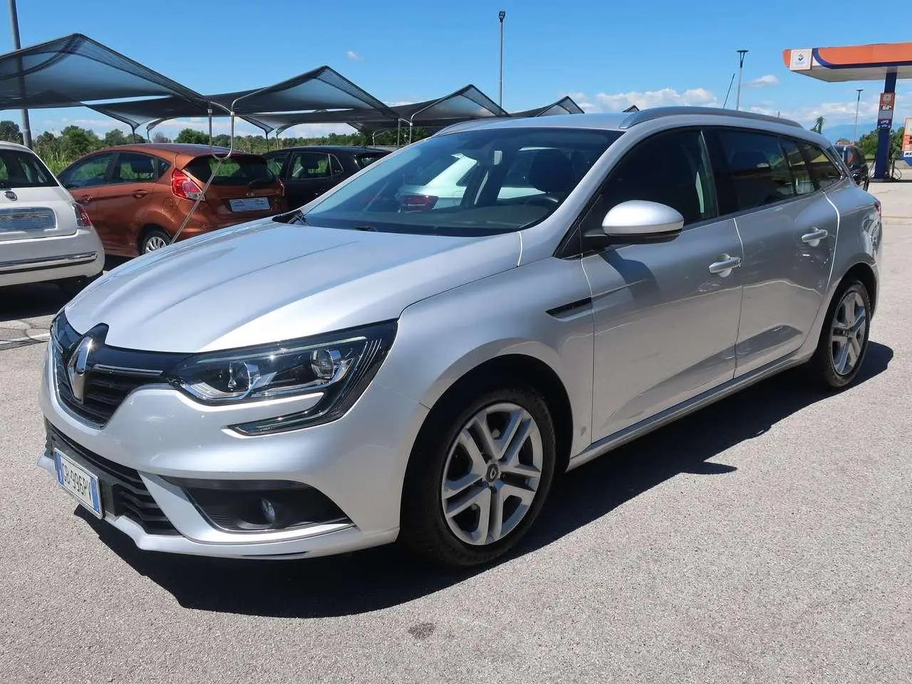 Photo 1 : Renault Megane 2020 Diesel