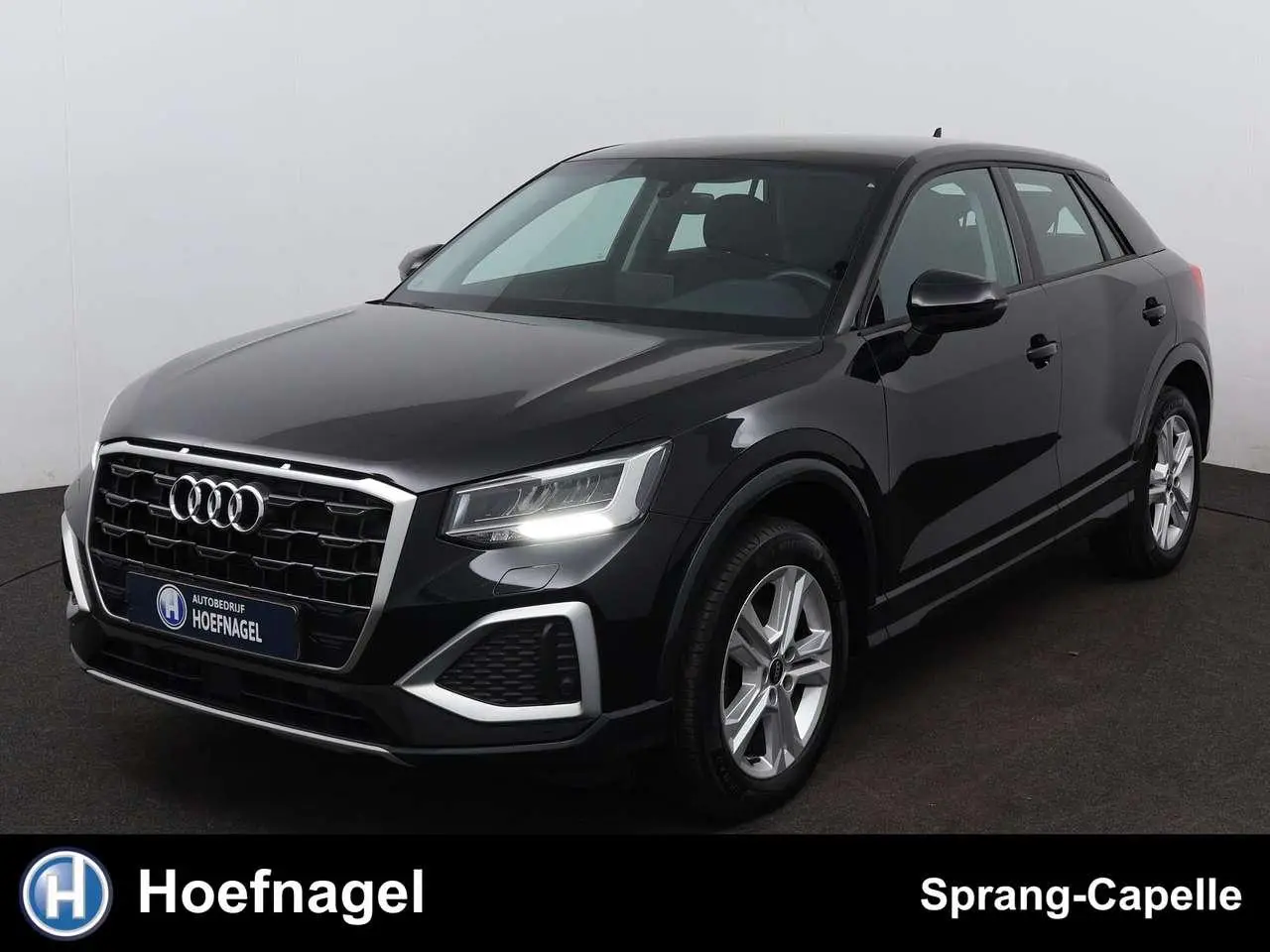 Photo 1 : Audi Q2 2021 Petrol