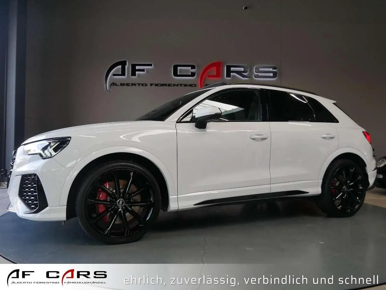 Photo 1 : Audi Rsq3 2021 Essence