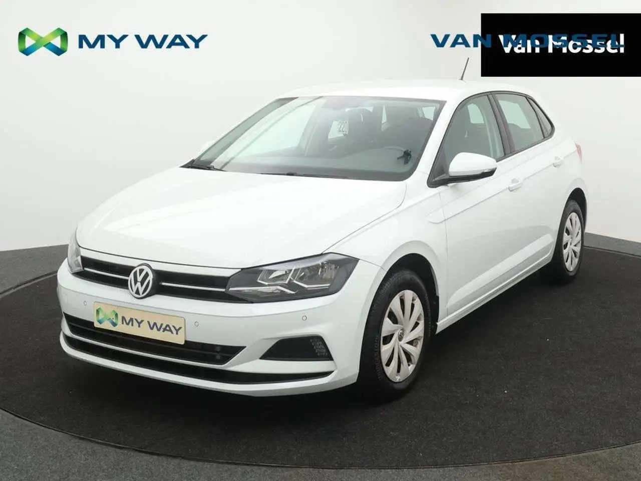 Photo 1 : Volkswagen Polo 2019 Petrol