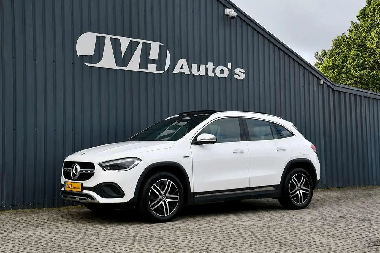 Photo 1 : Mercedes-benz Classe Gla 2021 Hybrid