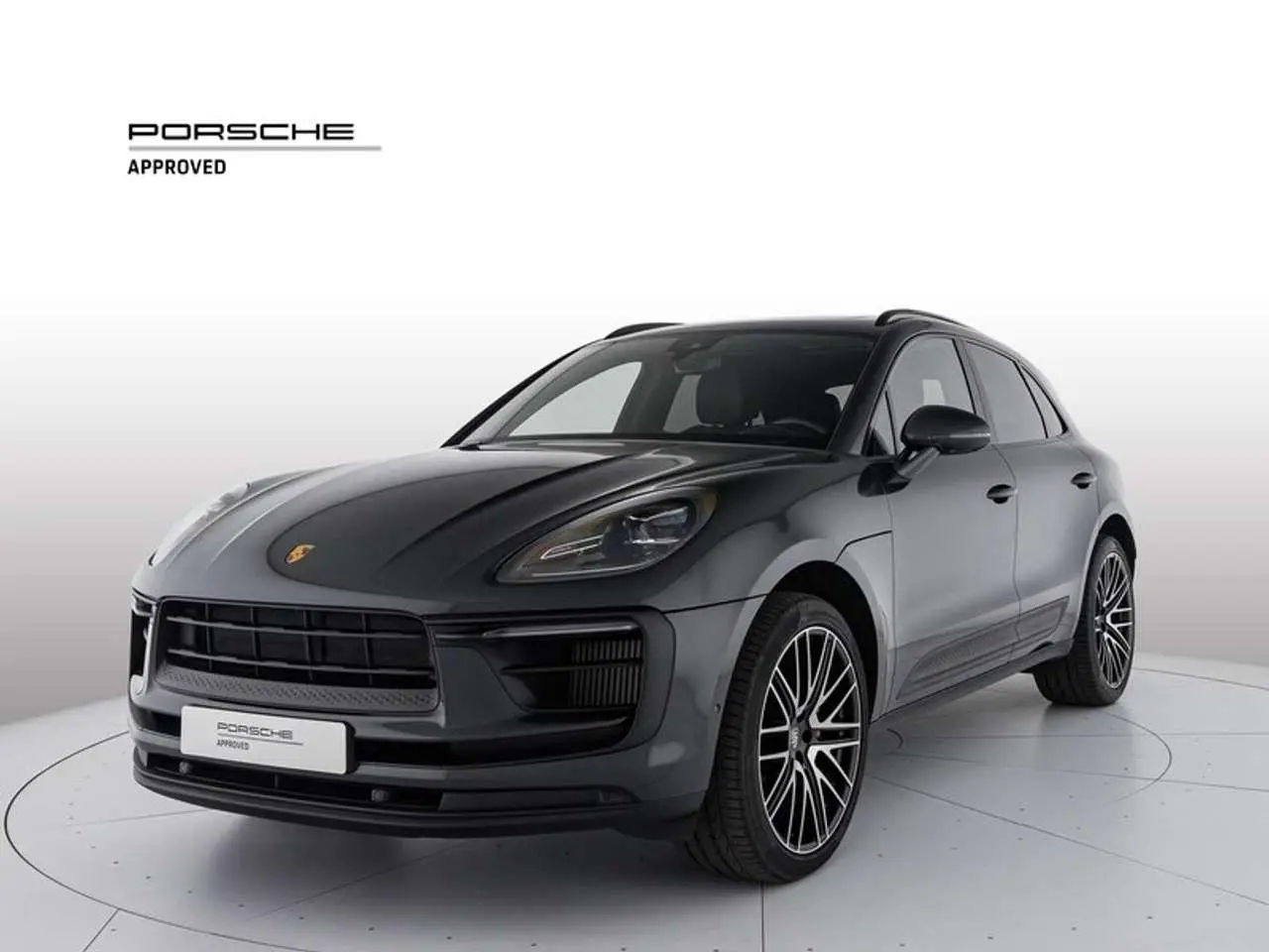 Photo 1 : Porsche Macan 2023 Essence