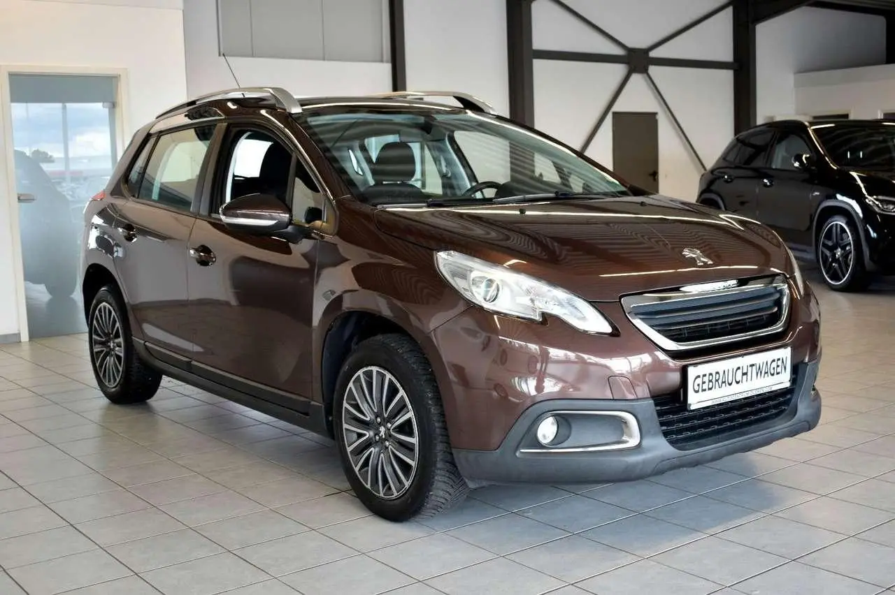 Photo 1 : Peugeot 2008 2015 Petrol