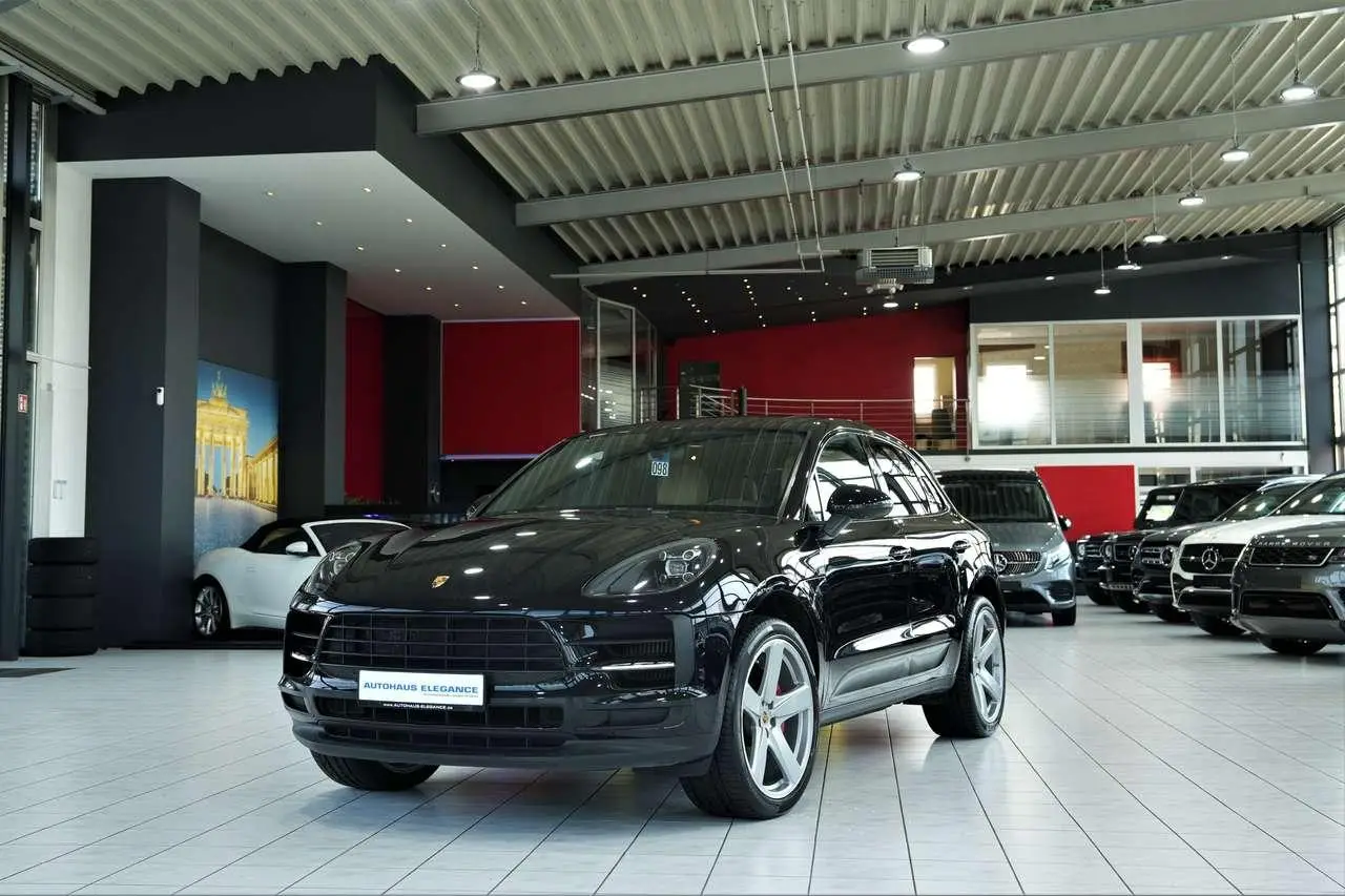 Photo 1 : Porsche Macan 2019 Essence