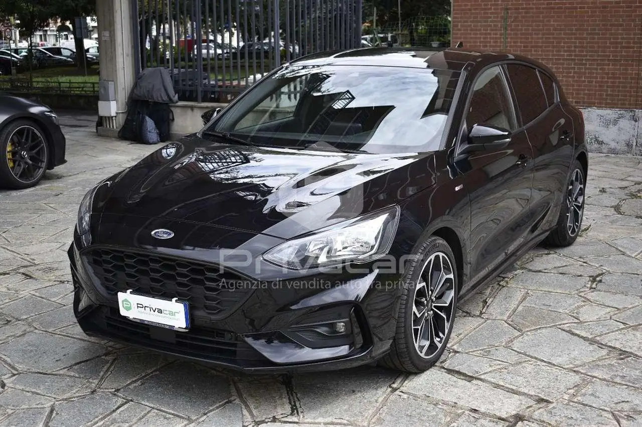 Photo 1 : Ford Focus 2021 Hybrid