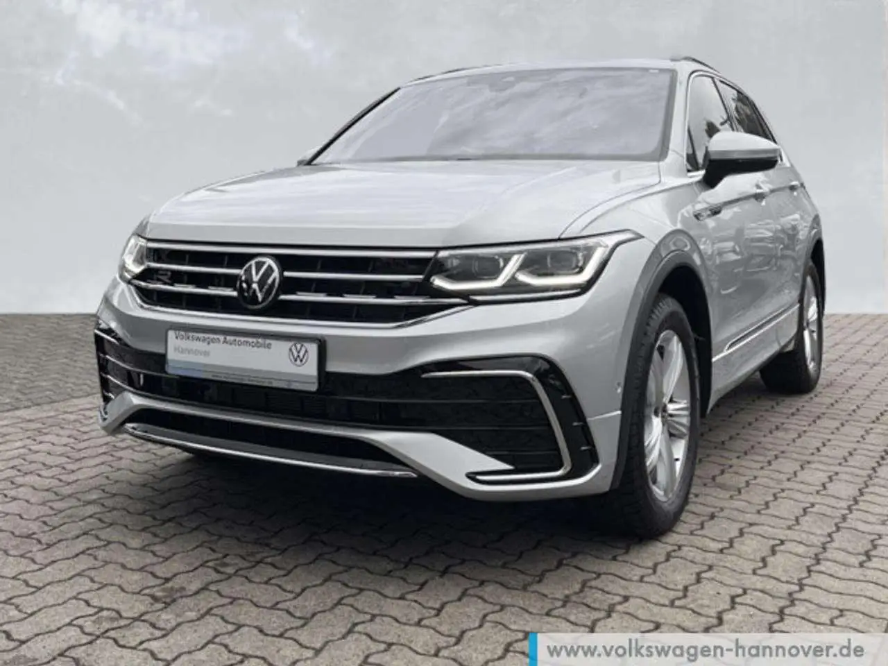 Photo 1 : Volkswagen Tiguan 2024 Essence