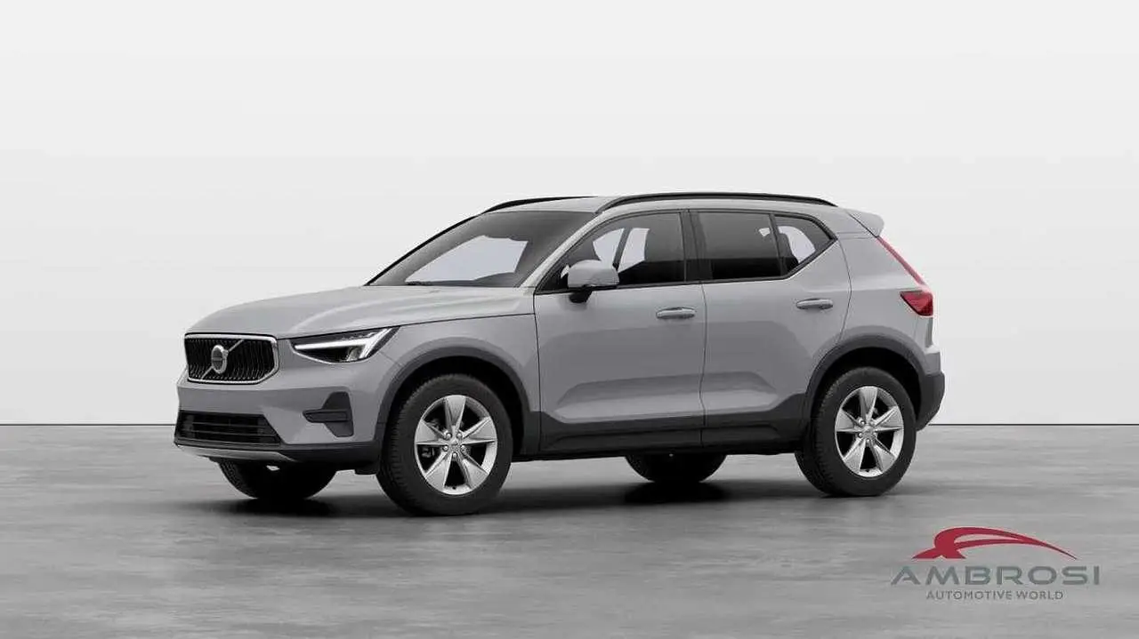 Photo 1 : Volvo Xc40 2024 Hybride