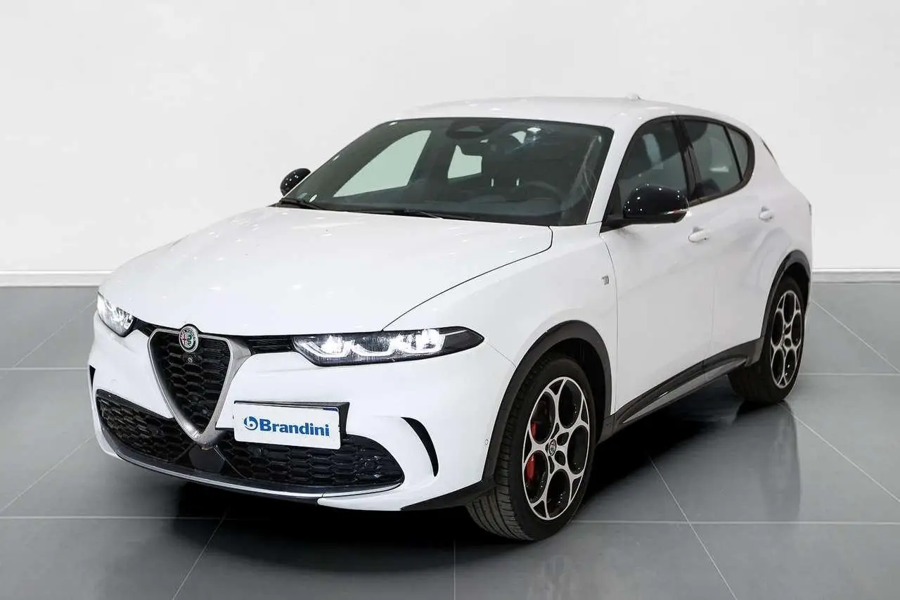 Photo 1 : Alfa Romeo Tonale 2023 Hybrid