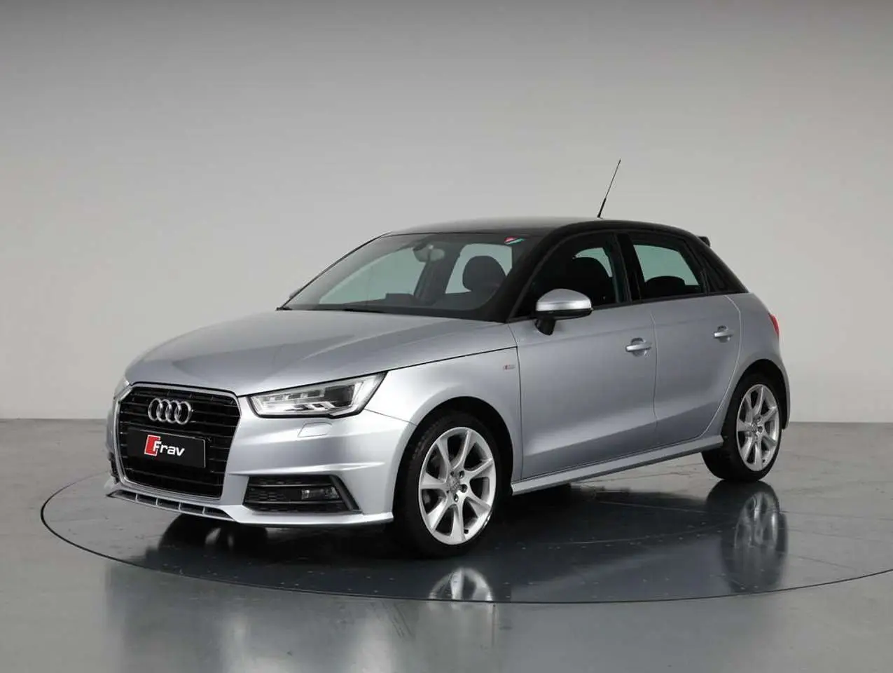 Photo 1 : Audi A1 2017 Diesel