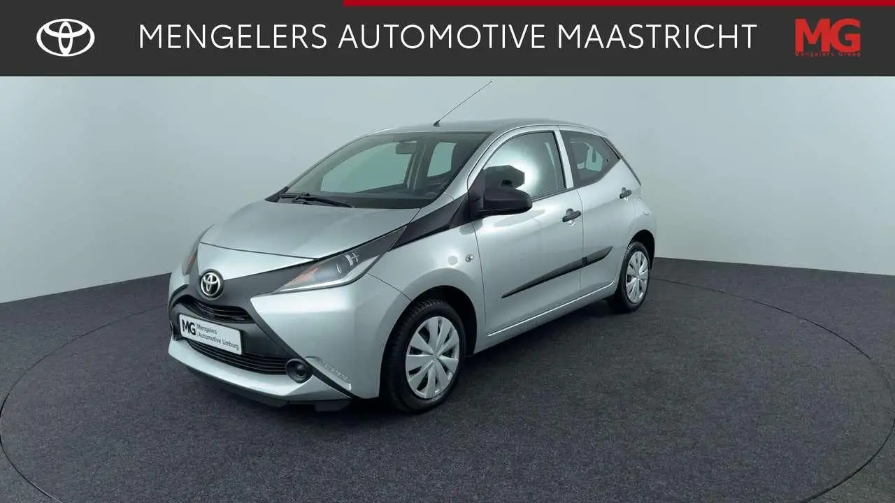 Photo 1 : Toyota Aygo 2015 Essence