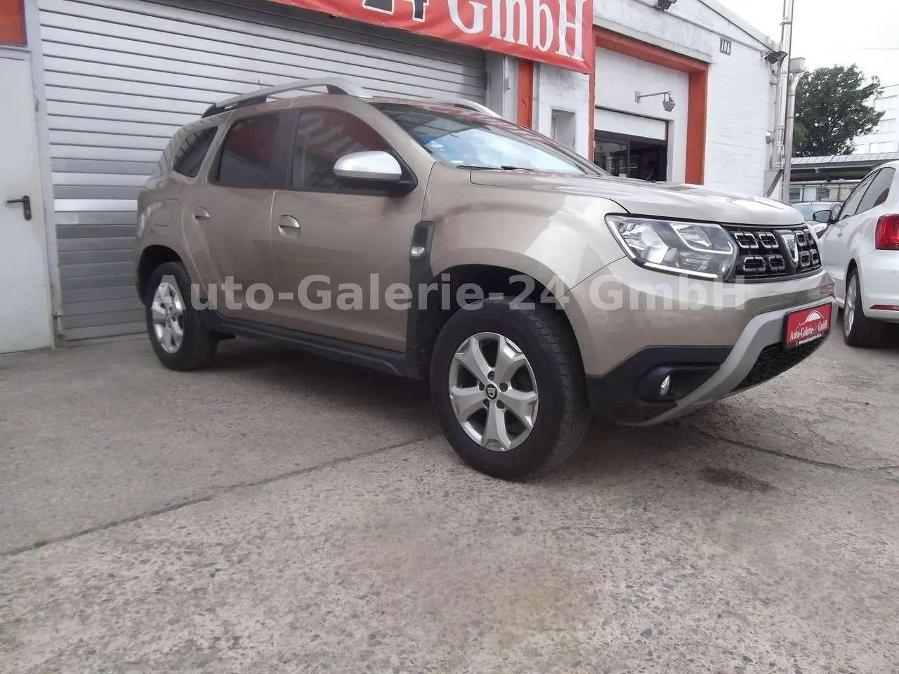 Photo 1 : Dacia Duster 2019 Petrol