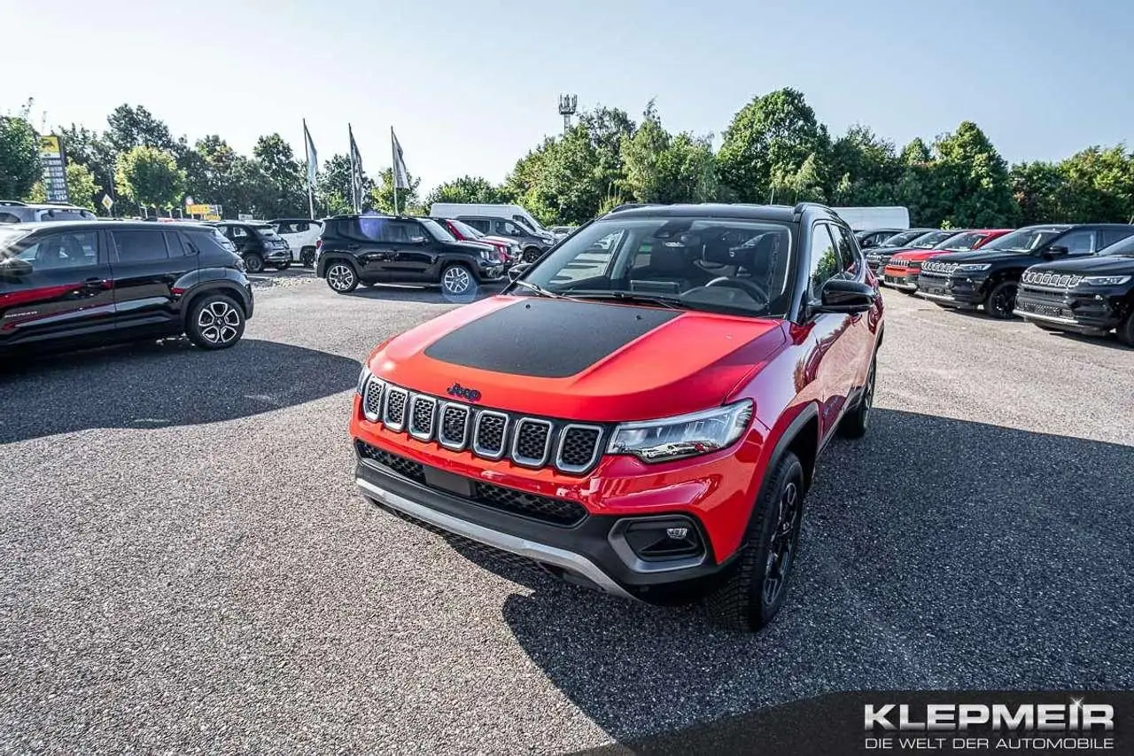 Photo 1 : Jeep Compass 2023 Hybrid