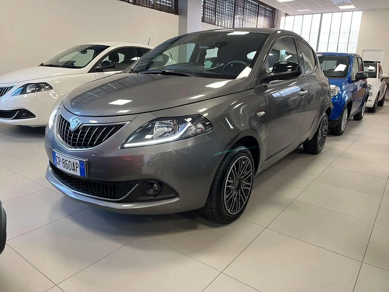 Photo 1 : Lancia Ypsilon 2023 Hybrid